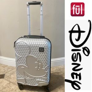 Ful Disney Textured Mickey Mouse 21” Hardsided Silver Rolling Luggage*NWT